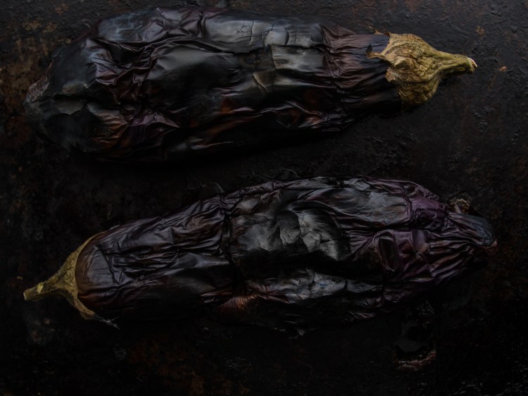 baba ghanoush aubergines