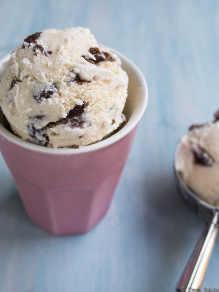Rum and raisin ice cream