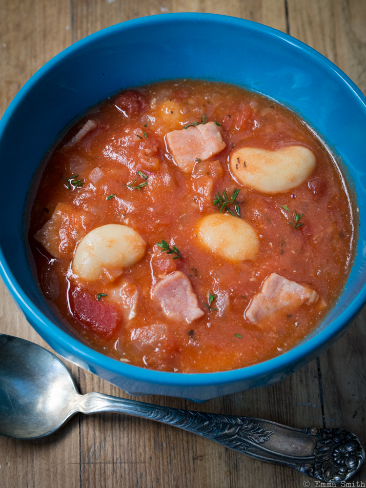 Bacon, Butterbean and tomato soup