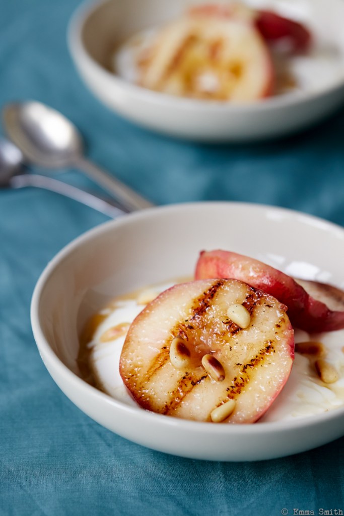 Grilled Peaches with yogurt and honey